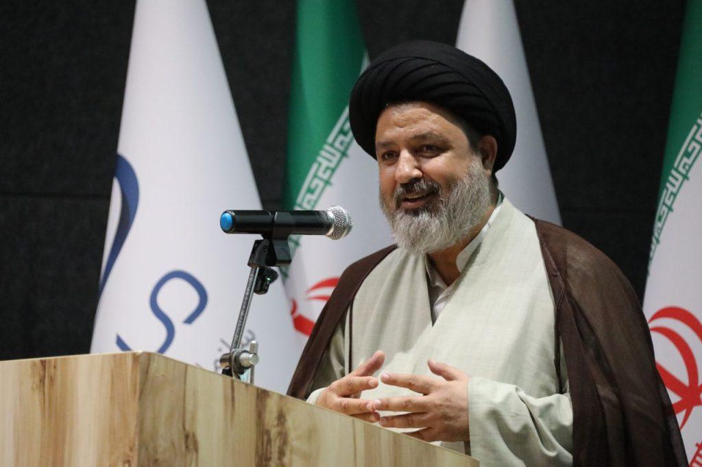 آیین تجلیل و رونمایی از کتاب «شیخ توحید الله‌وردی‌زاده» استاد پیشکسوت حوزه علمیه ماکو
