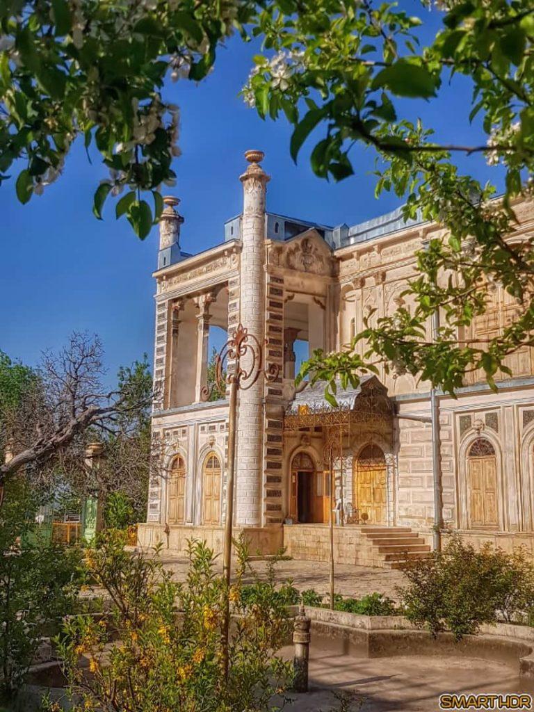 خلق اثر نقاشی از کاخ سردار ماکو در پارک امام (ره)