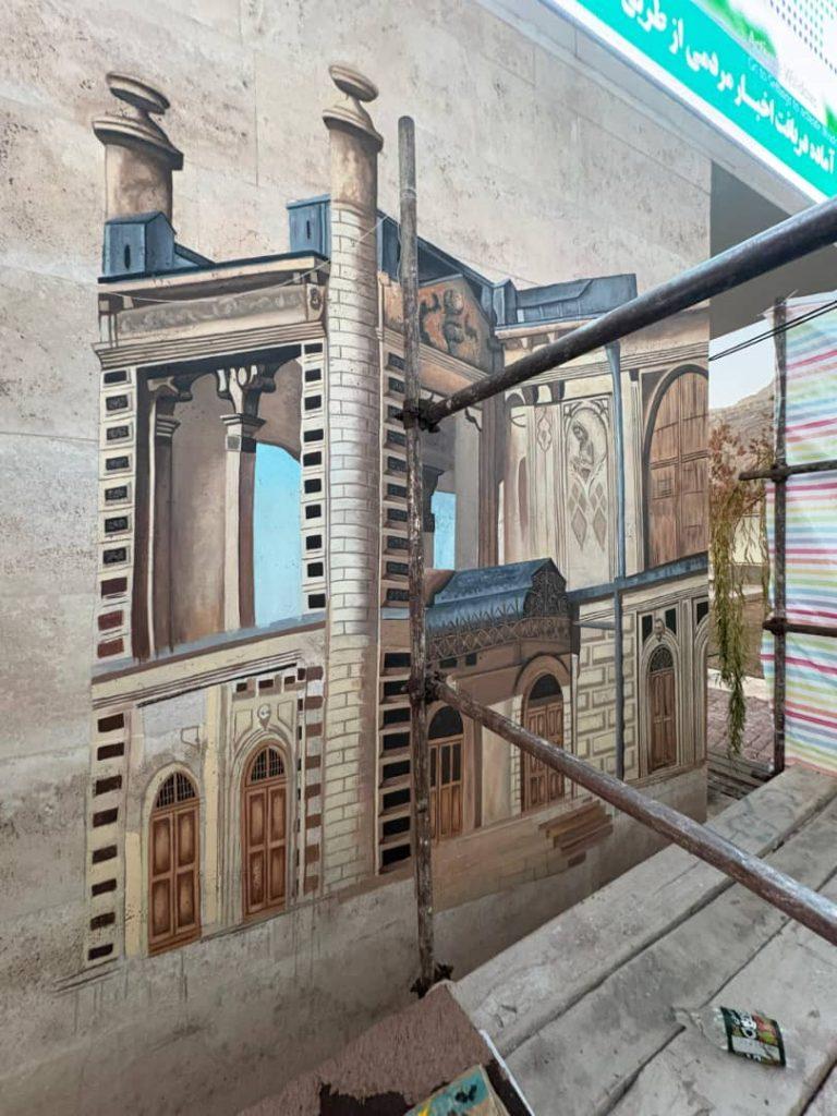 خلق اثر نقاشی از کاخ سردار ماکو در پارک امام (ره)